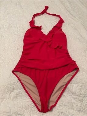 Womens pink Ruffle Halter One-Piece Swimsuit